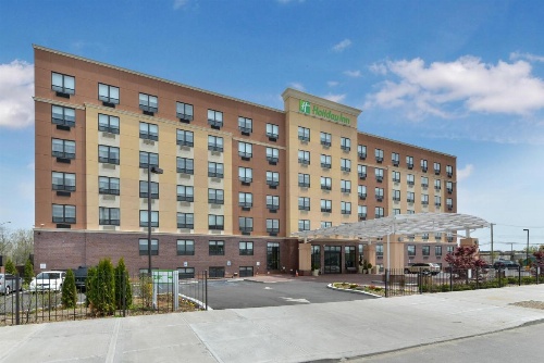 Holiday Inn New York-JFK Airport Area image 26