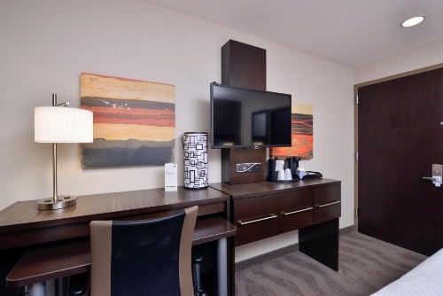 Holiday Inn New York-JFK Airport Area image 5